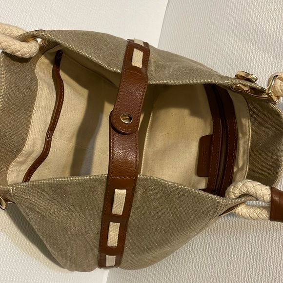 Michael Kors hand/shoulder golden bag - Picture 5 of 10